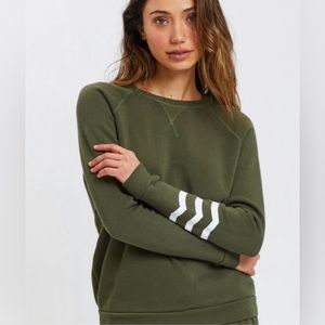 NWT! Sol Angeles Essential Coastal Waves Pullover Sz: XS